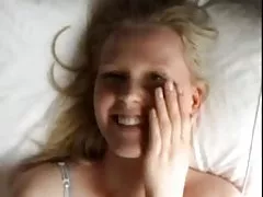 Sexy babe sweet moans