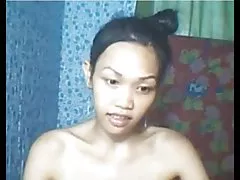 The girl lifted her leg and always ready